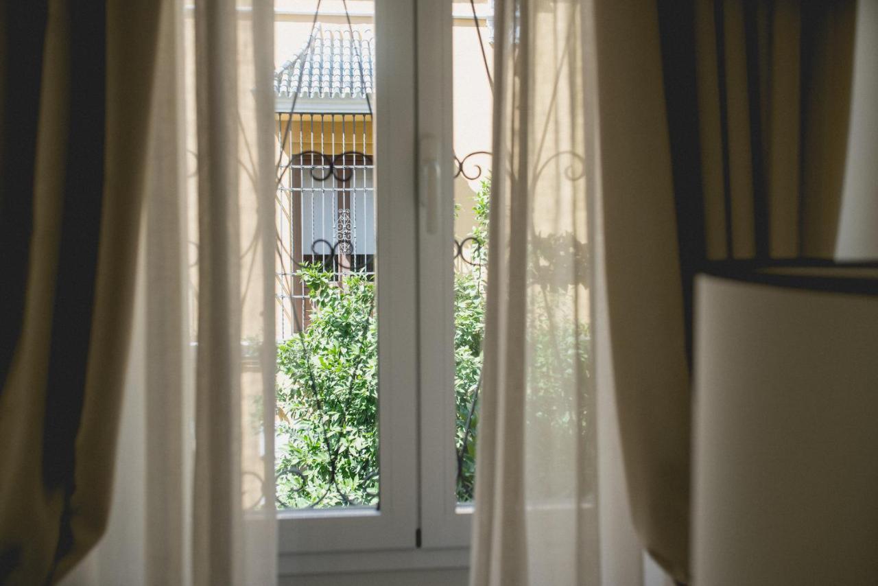 Apartamentos Abreu Suites セビリア エクステリア 写真