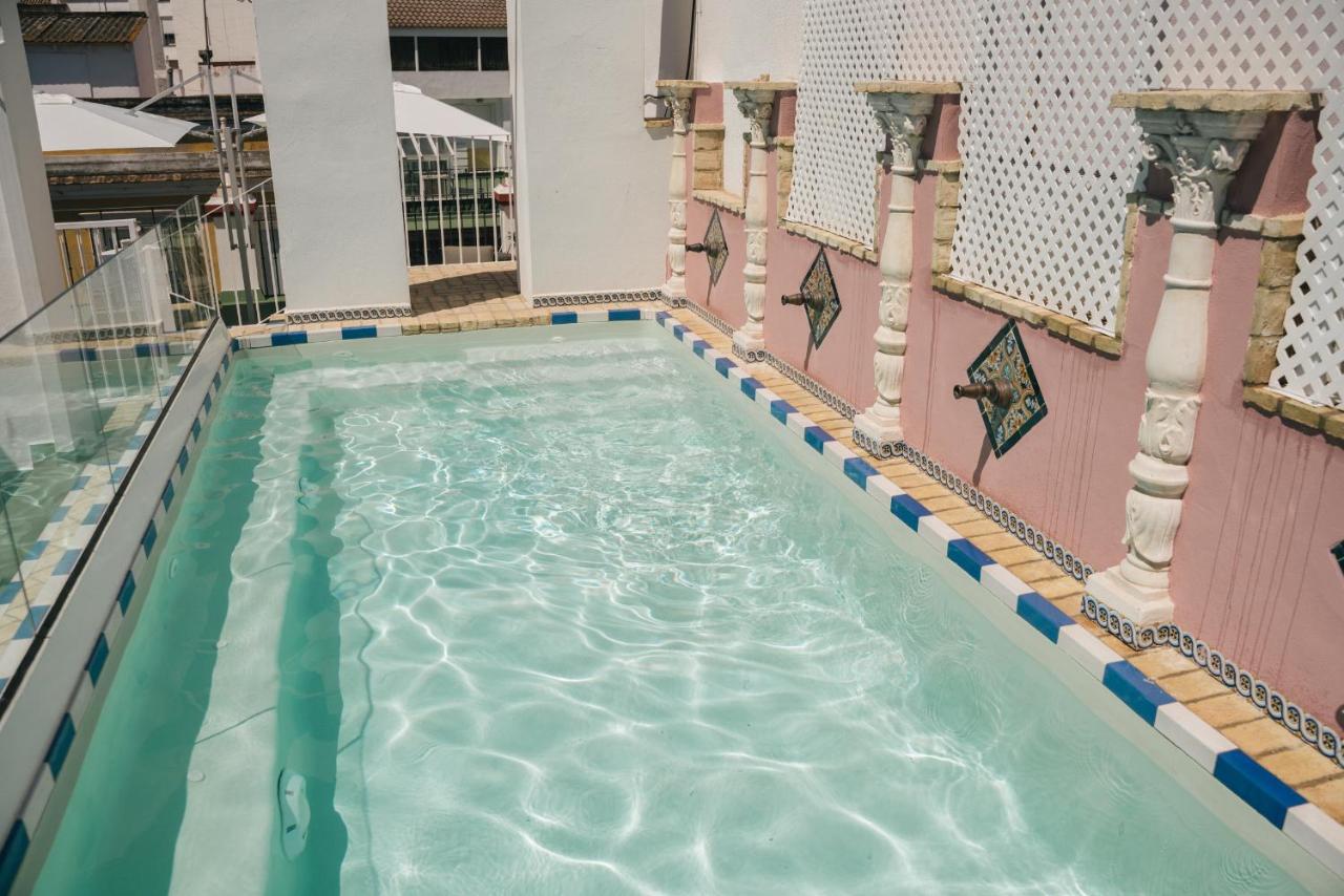 Apartamentos Abreu Suites セビリア エクステリア 写真