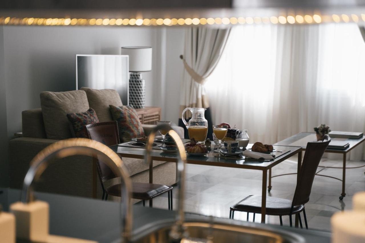 Apartamentos Abreu Suites セビリア エクステリア 写真